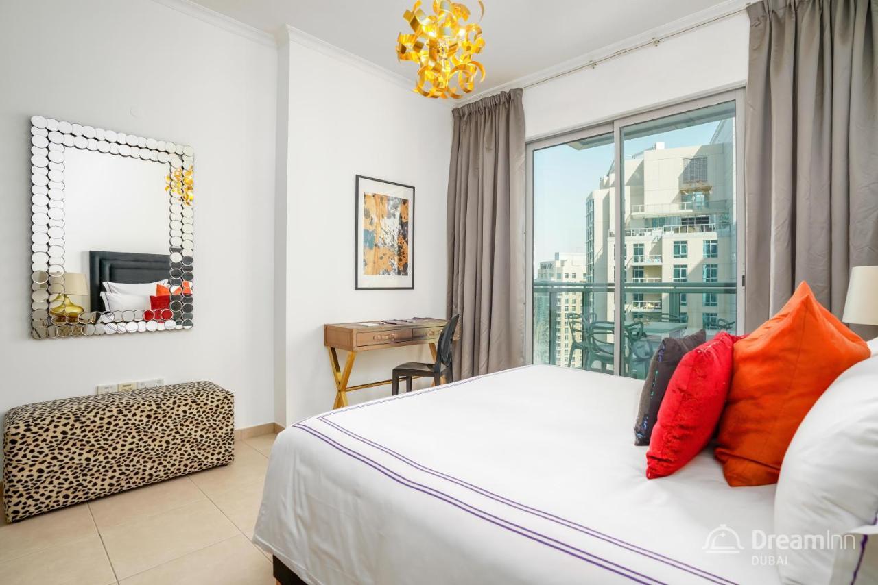 Dream Inn Apartments - Burj Residences Burj Khalifa View Dubai Bagian luar foto