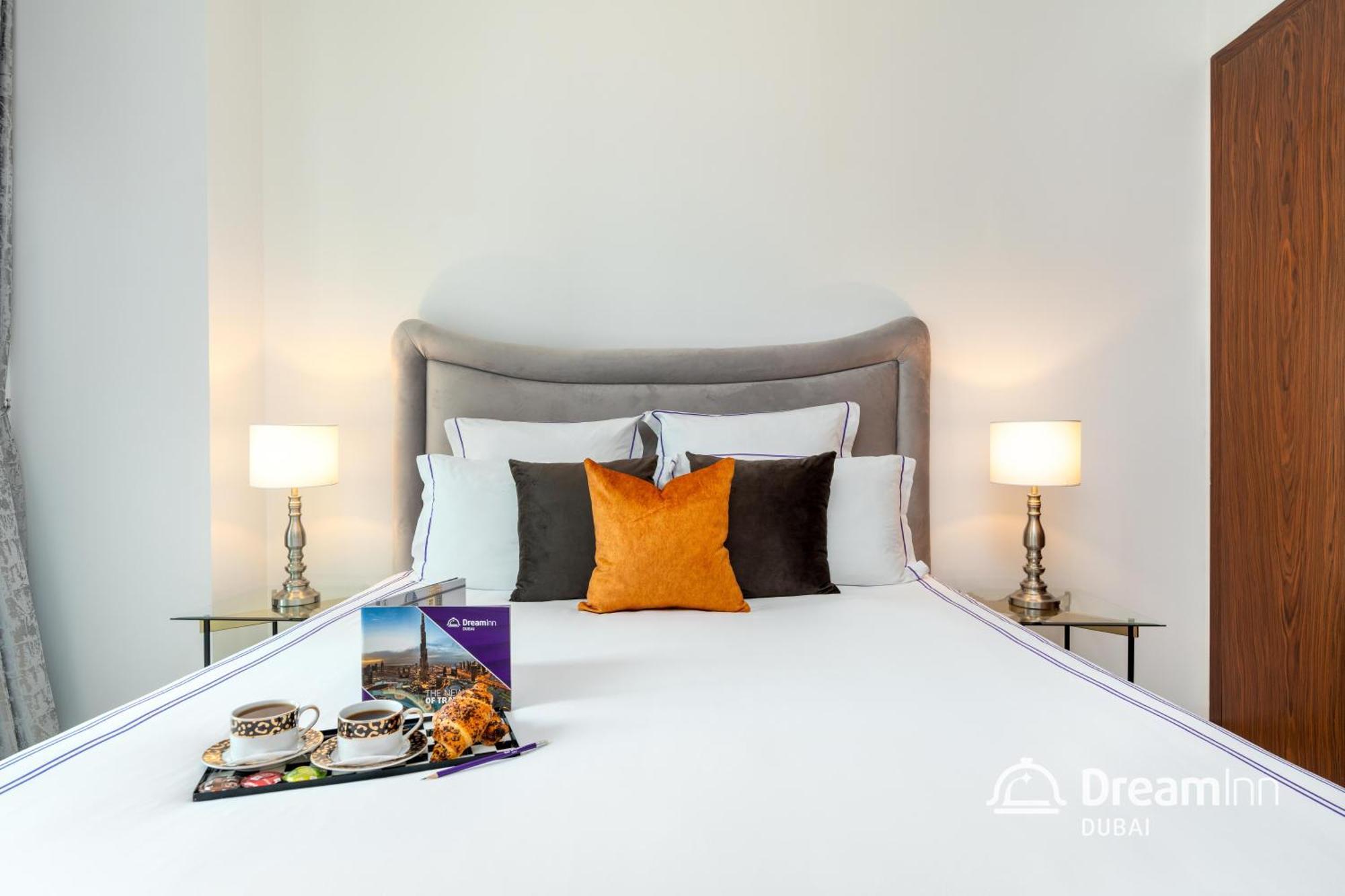 Dream Inn Apartments - Burj Residences Burj Khalifa View Dubai Bagian luar foto