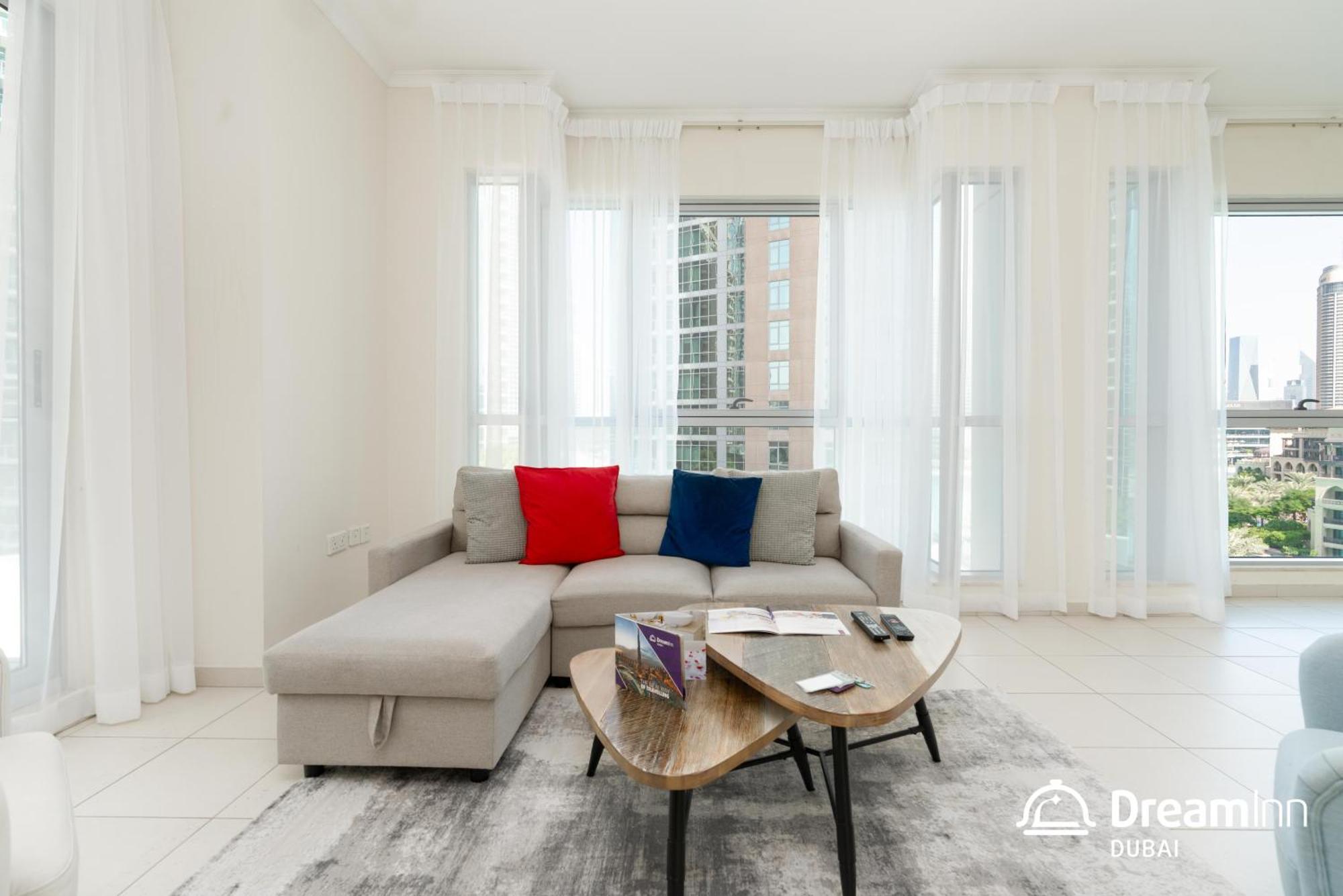 Dream Inn Apartments - Burj Residences Burj Khalifa View Dubai Bagian luar foto