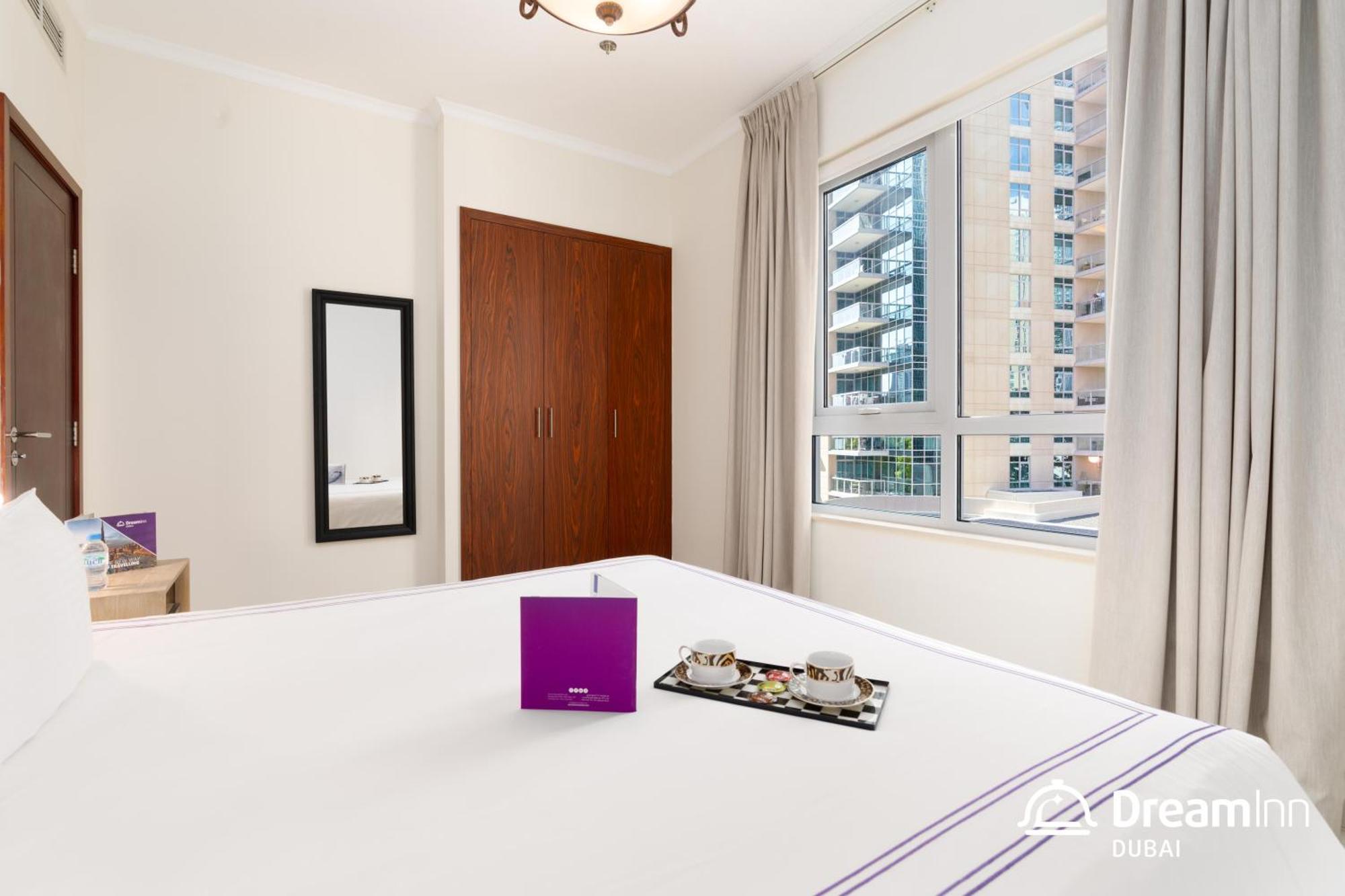 Dream Inn Apartments - Burj Residences Burj Khalifa View Dubai Bagian luar foto