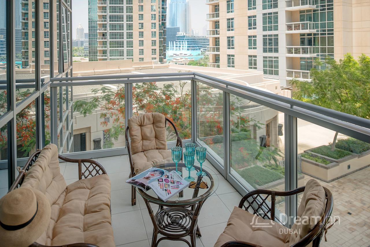 Dream Inn Apartments - Burj Residences Burj Khalifa View Dubai Bagian luar foto